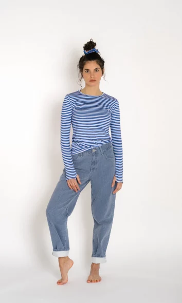 Women’s UPF50+ sun protection t-shirt with ultramarine blue fine stripes print